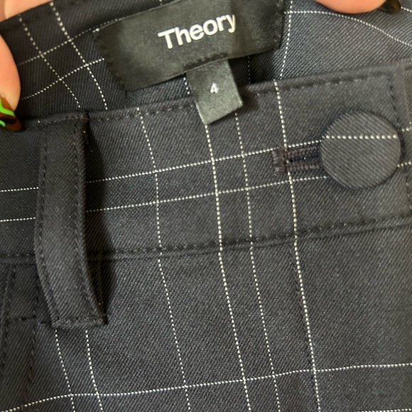 Theory Navy Check Plaid Dover Capri Cropped Trouser Pant size 4 - Picture 8 of 9